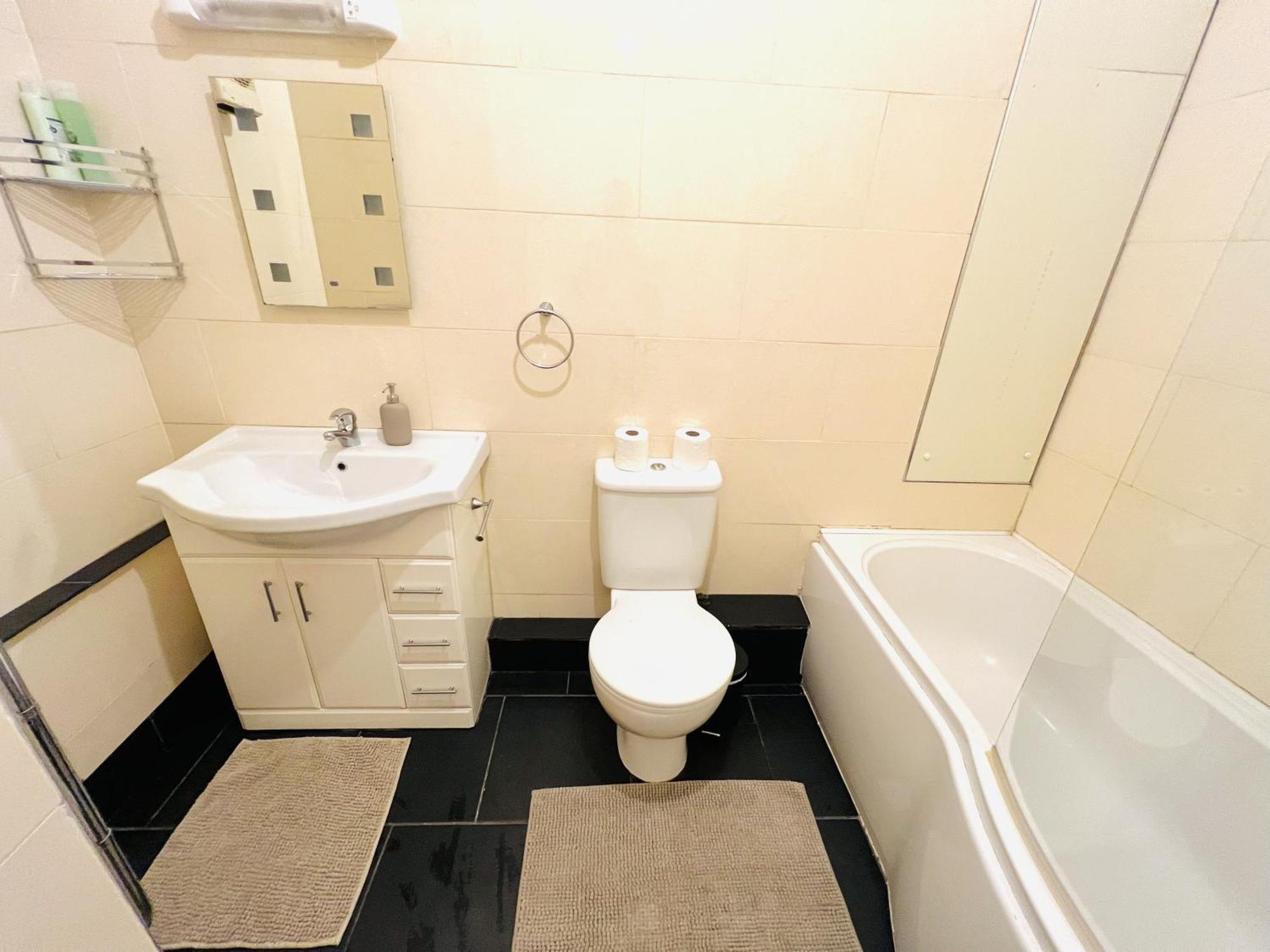 Cosy River View Flat At Temple Bar Dublin Extérieur photo