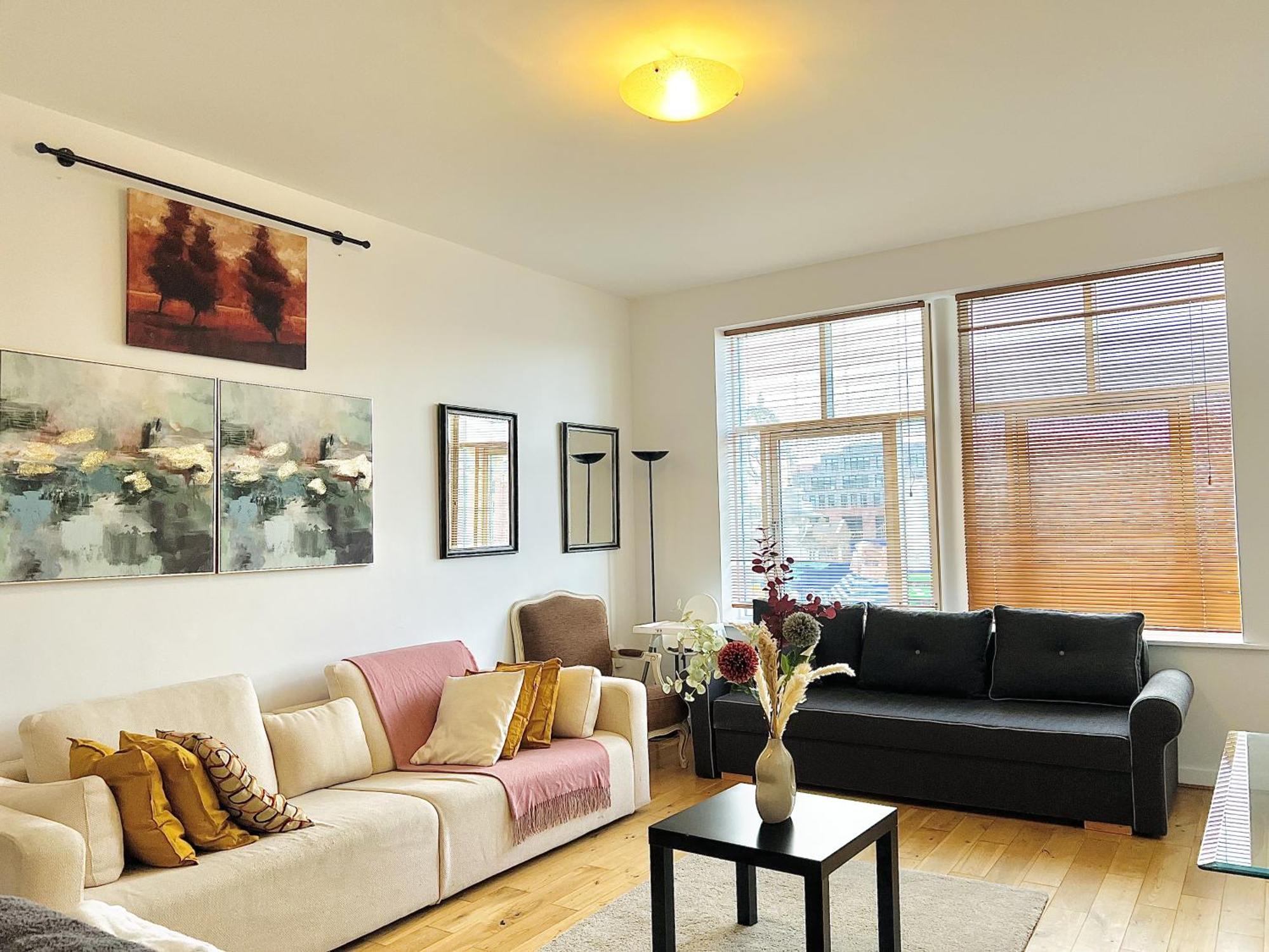 Cosy River View Flat At Temple Bar Dublin Extérieur photo