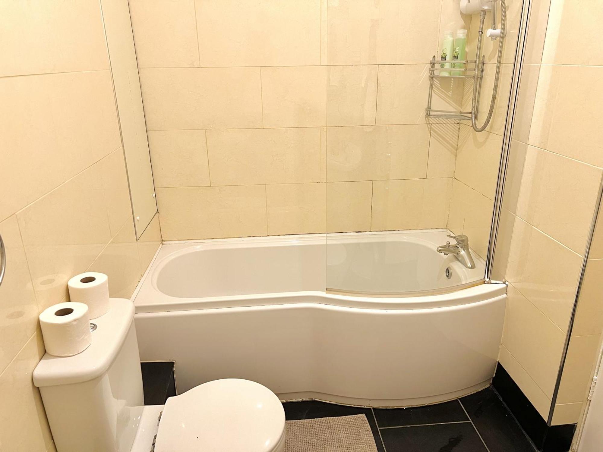Cosy River View Flat At Temple Bar Dublin Extérieur photo